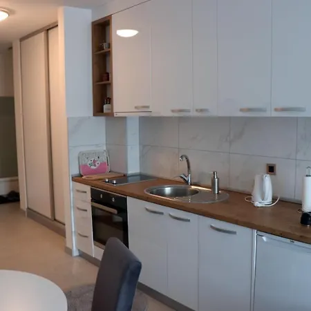 Apartman Kami Tuzla Exterior photo