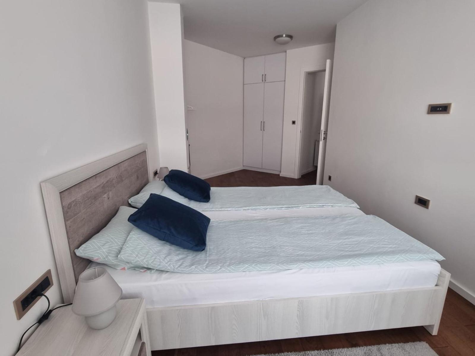 Kami Apartman *